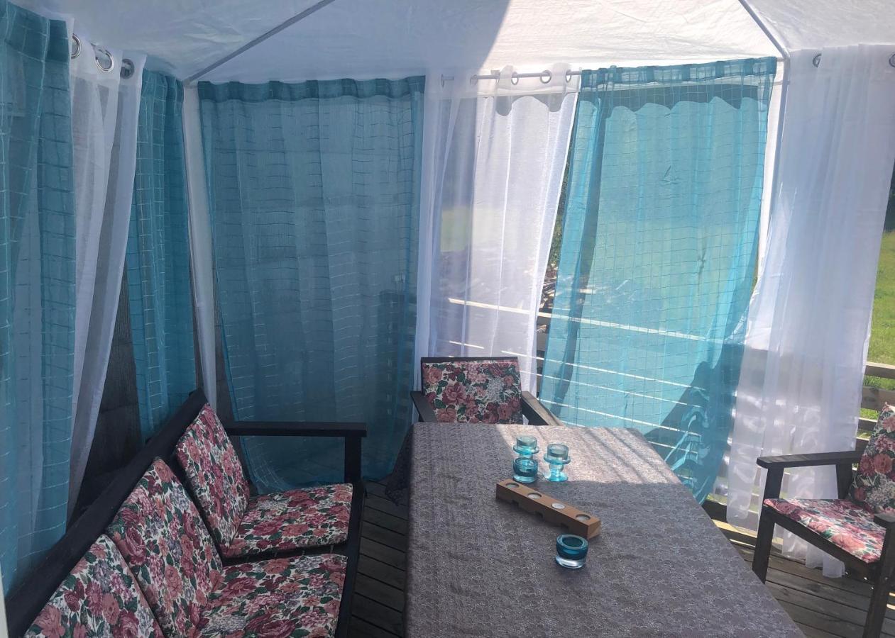 Stor Laegenhet I Elofstorps Missionshus Bed & Breakfast Kristinehamn Exterior foto