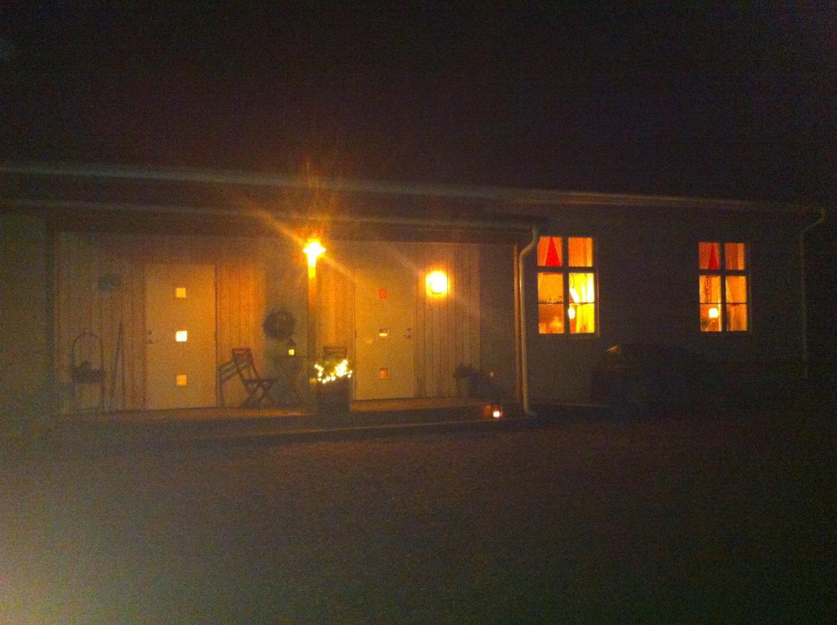 Stor Laegenhet I Elofstorps Missionshus Bed & Breakfast Kristinehamn Exterior foto
